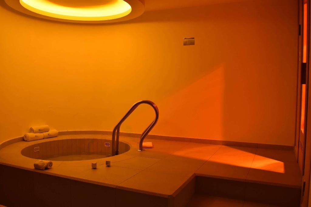Ramada By Wyndham Mexico City Santa Fe