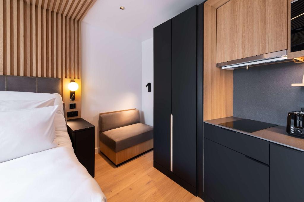 Hotel YOTELPAD London Stratford, Großbritannien, London. Großes 50