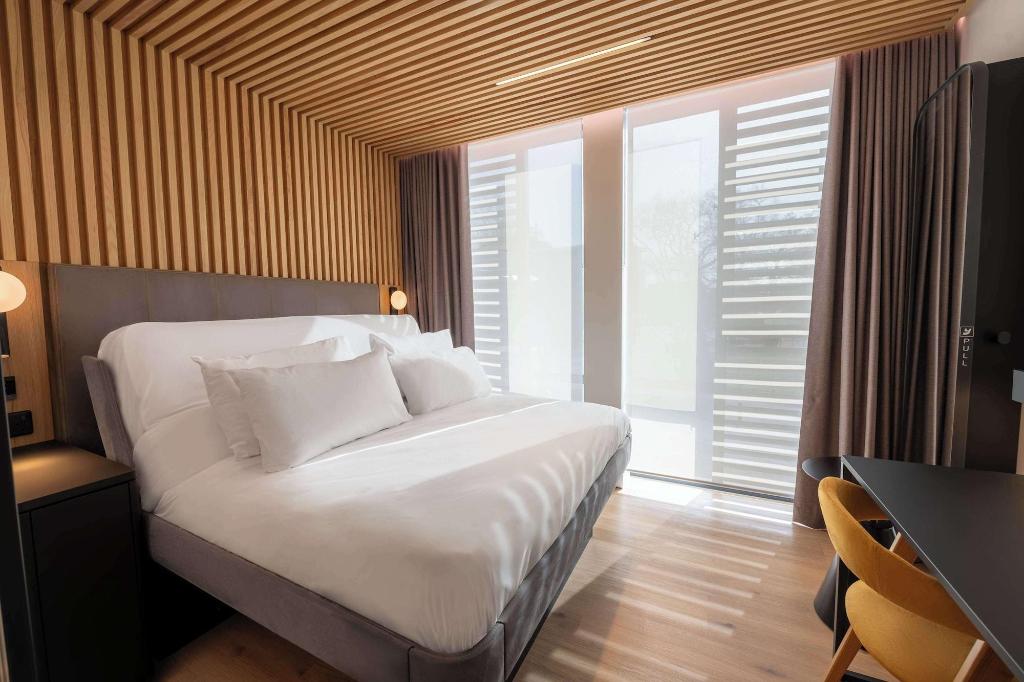 Hotel YOTELPAD London Stratford, Großbritannien, London. Großes 50