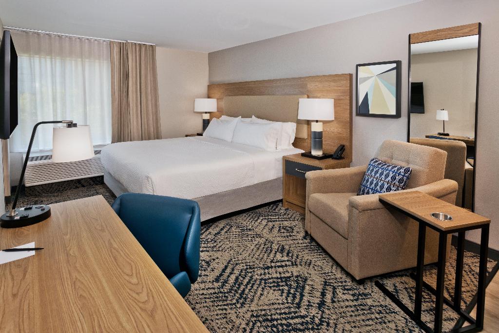 Candlewood Suites Dothan