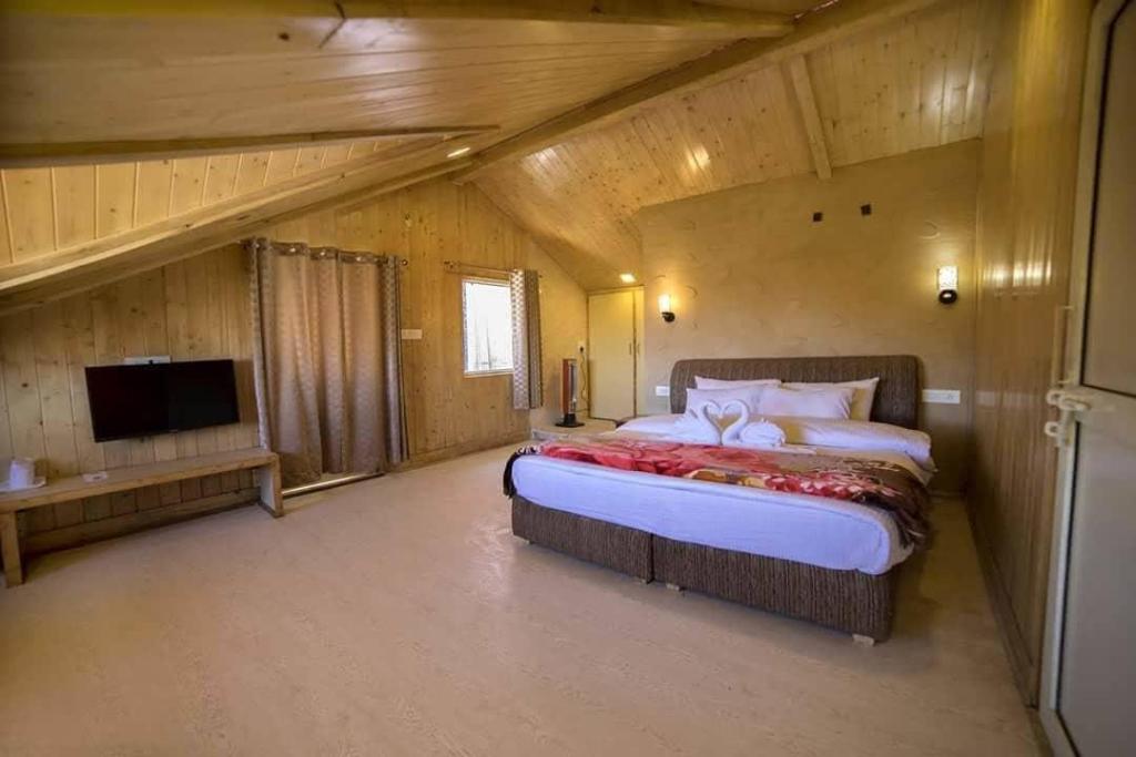 Kvr Clarks Inn Kufri