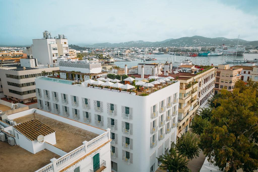 Imagem da galeria de The Standard, Ibiza