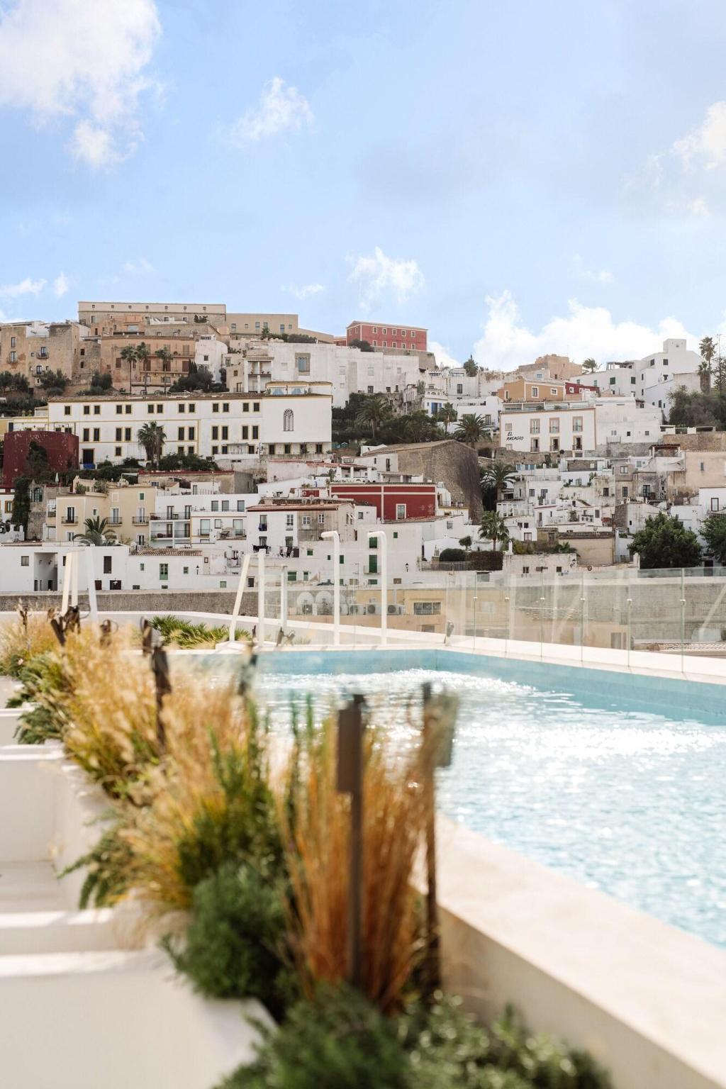 Imagem da galeria de The Standard, Ibiza
