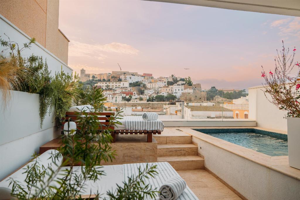 Imagem da galeria de The Standard, Ibiza