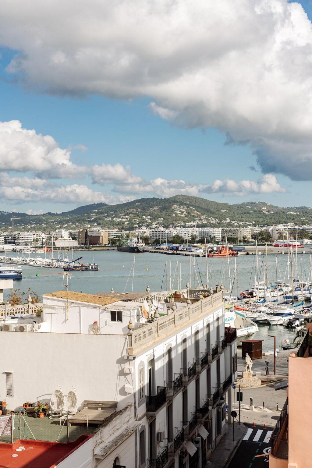 Imagem da galeria de The Standard, Ibiza