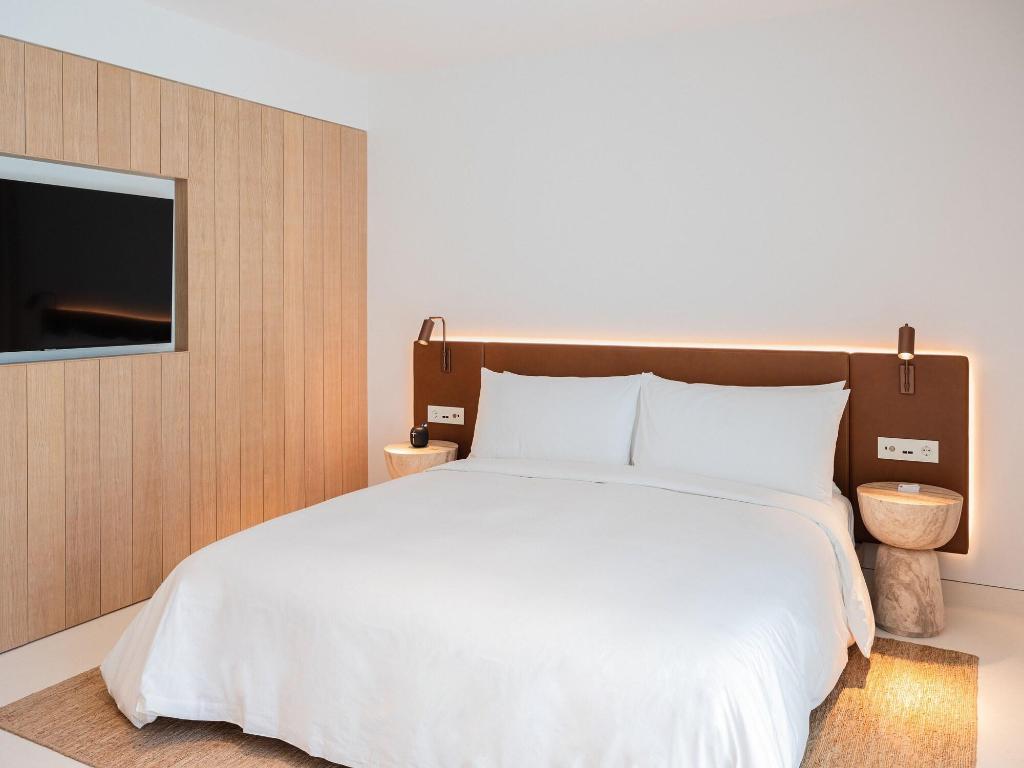 Imagem da galeria de The Standard, Ibiza