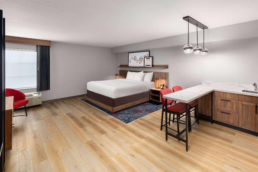 Hawthorn Extended Stay By Wyndham Knoxville