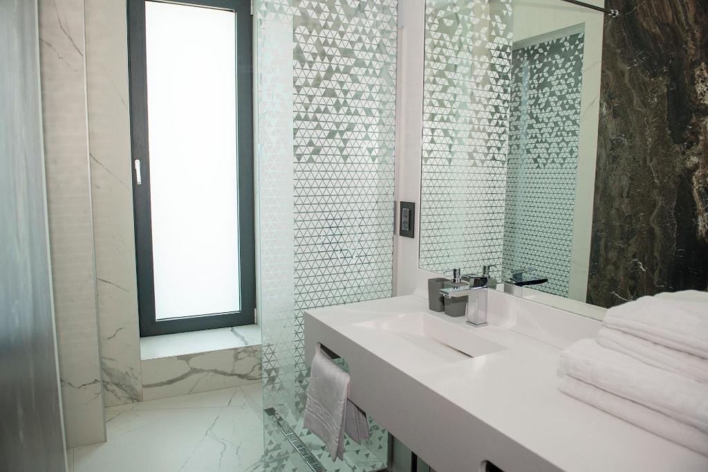 Cm111apparthotel