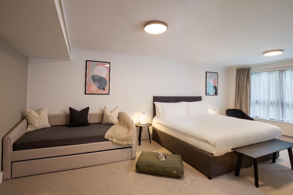 Monarch House Serviced Apartments