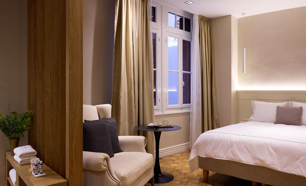 Vrachos Athens Suites