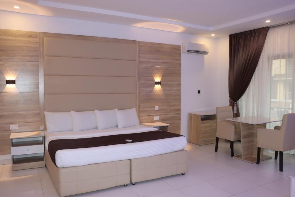 Presken Ikoyi