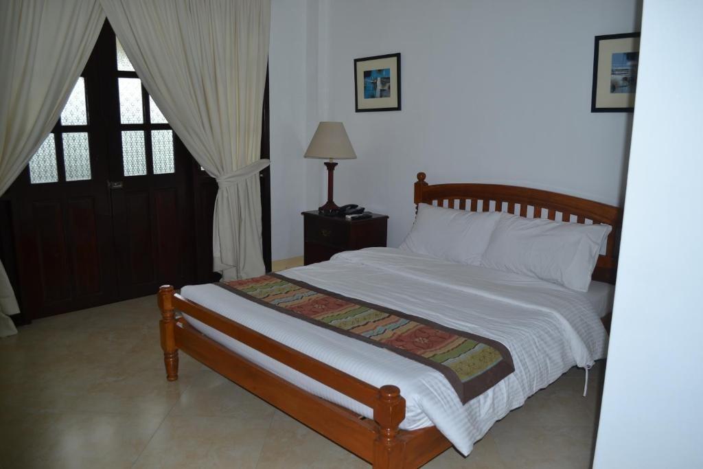 Metro Vigan Inn By Zuzu