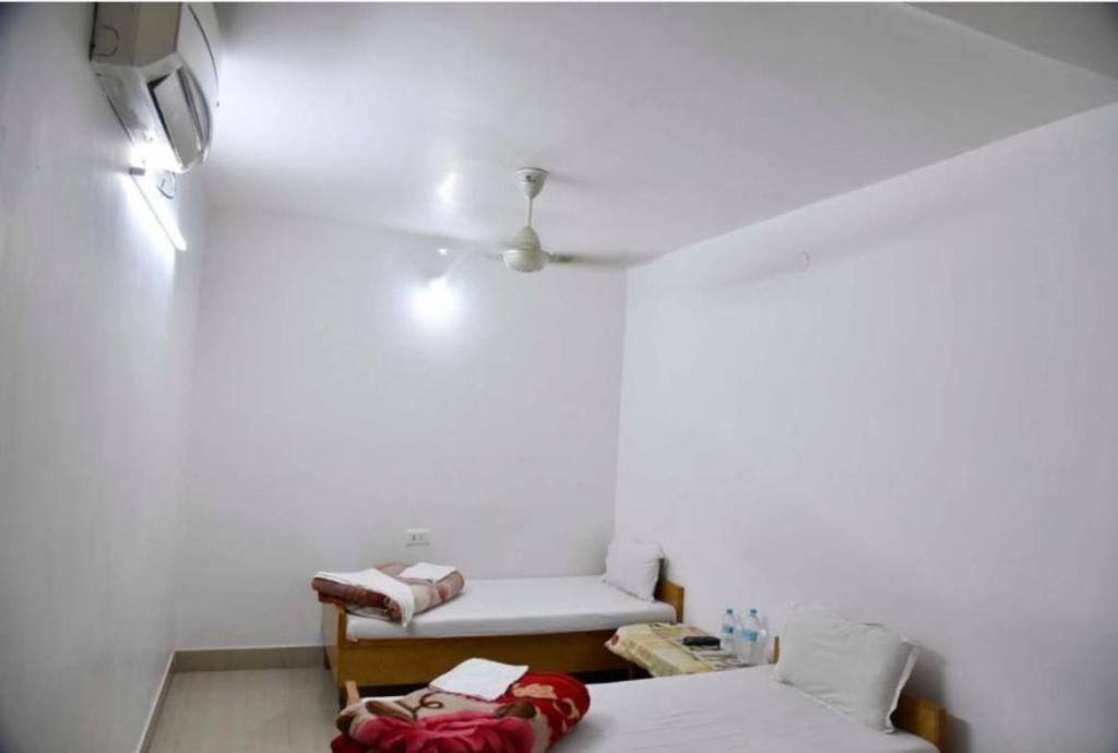 Jyoti Guest House