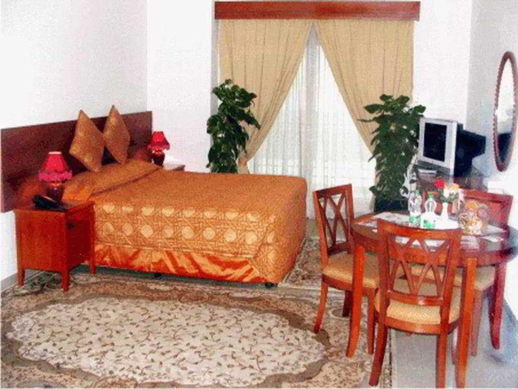 Rose Garden Hotel Apartments - Bur Dubai