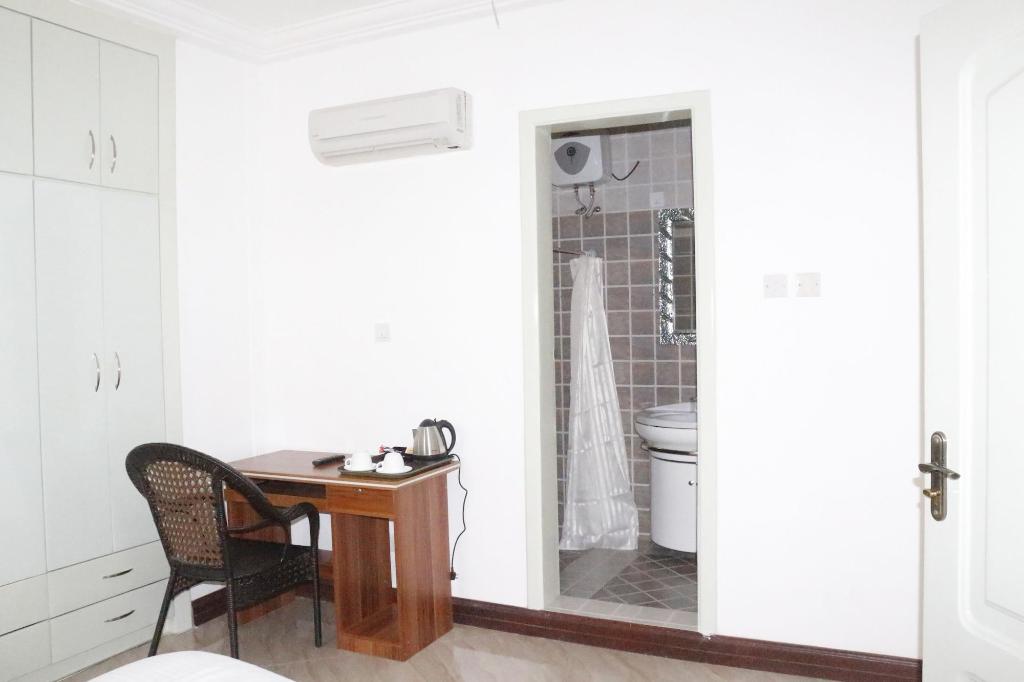 Kingsbridge Royale Hotel