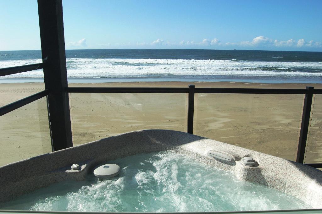 Beachfront Manor Hotel