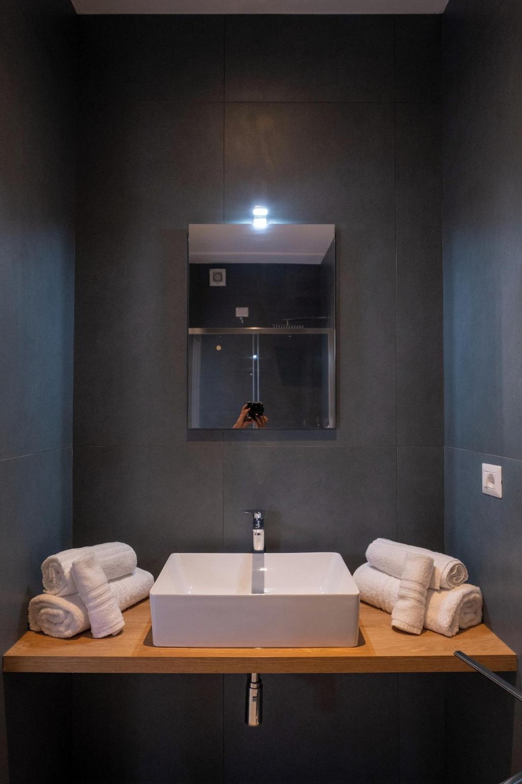 Nautika Suites
