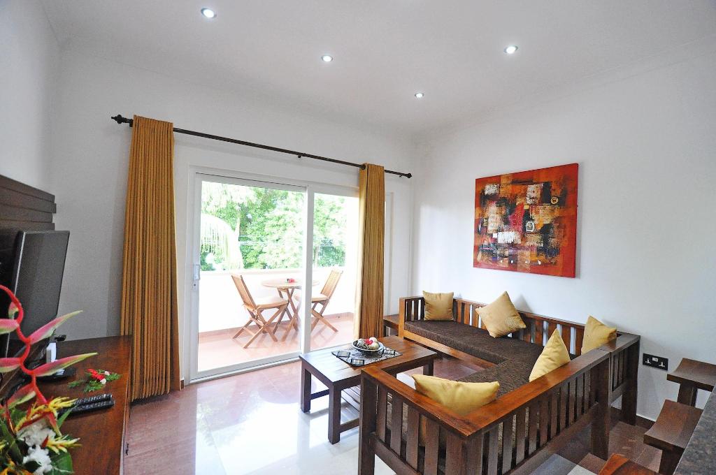Yasad Luxury Beach Residence