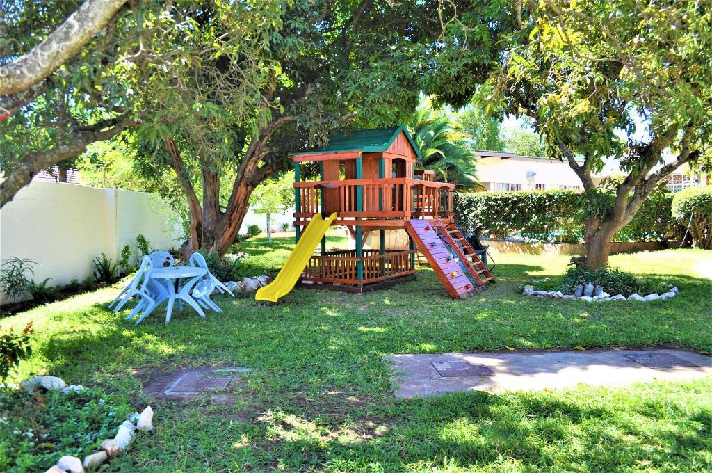 Natwange Backpackers - Sports and Entertainment