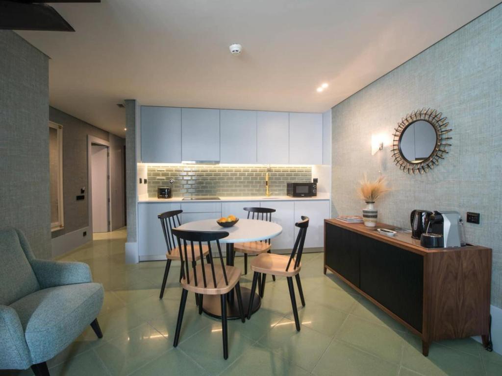 Apartamentos The Arc Carra S