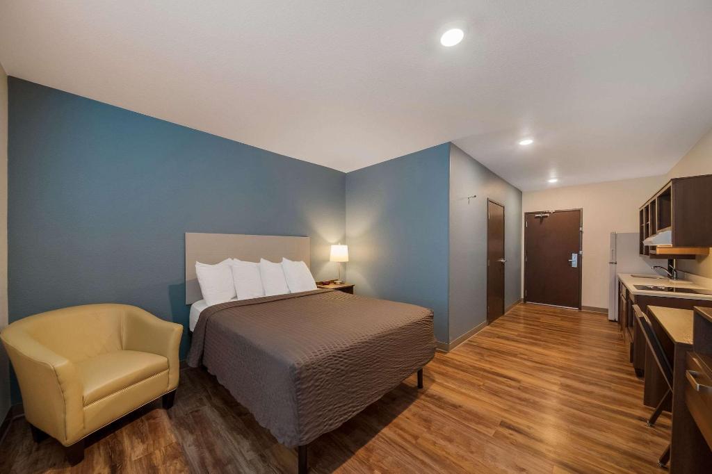 Woodspring Suites Wesley Chapel Tampa
