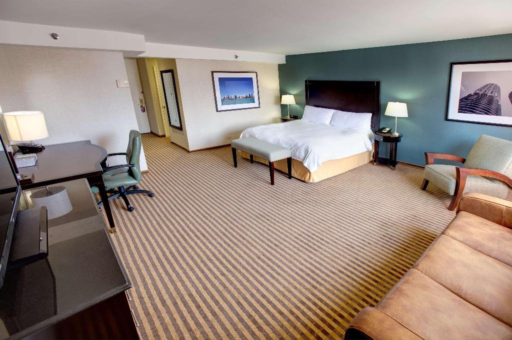 Hampton Inn Chicago Downtown/Magnificent Mile