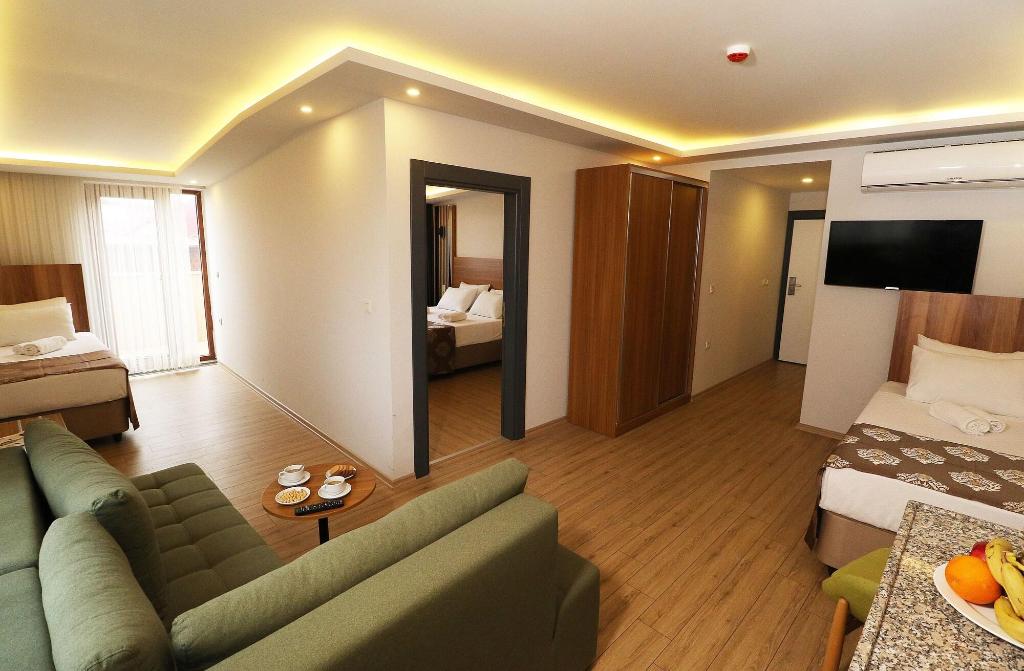 Almircan Hotel