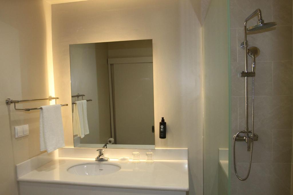 Flow Hotel Benguela