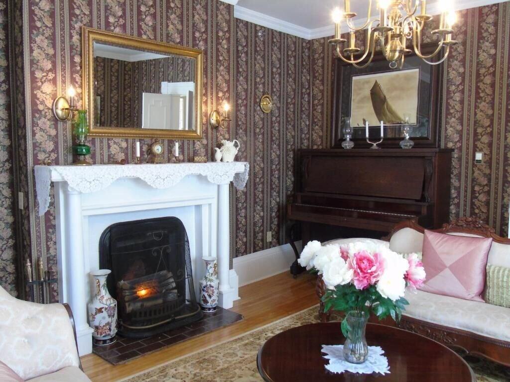 The Dawson House Bed Breakfast