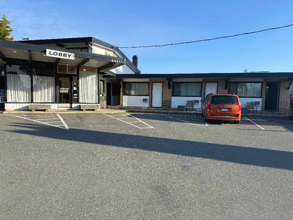 Departure Bay Motel