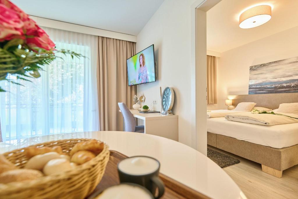 Ferienwohnungen Appartements Pension Zollner