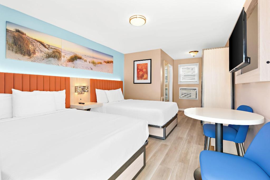 Mango Motel