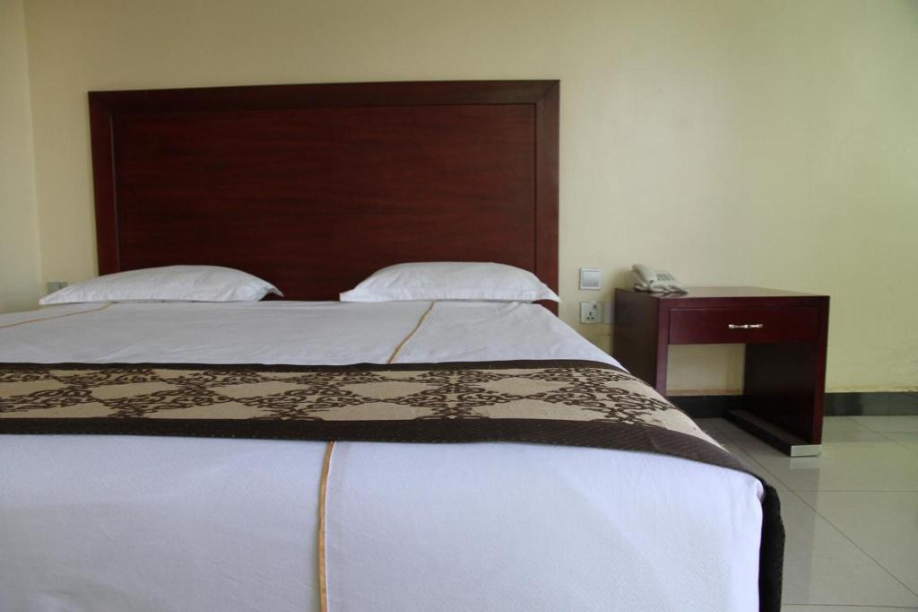 Namayiba Park Hotel