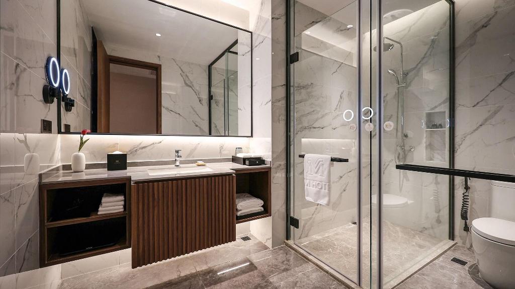 Crowne Plaza Phnom Penh by IHG
