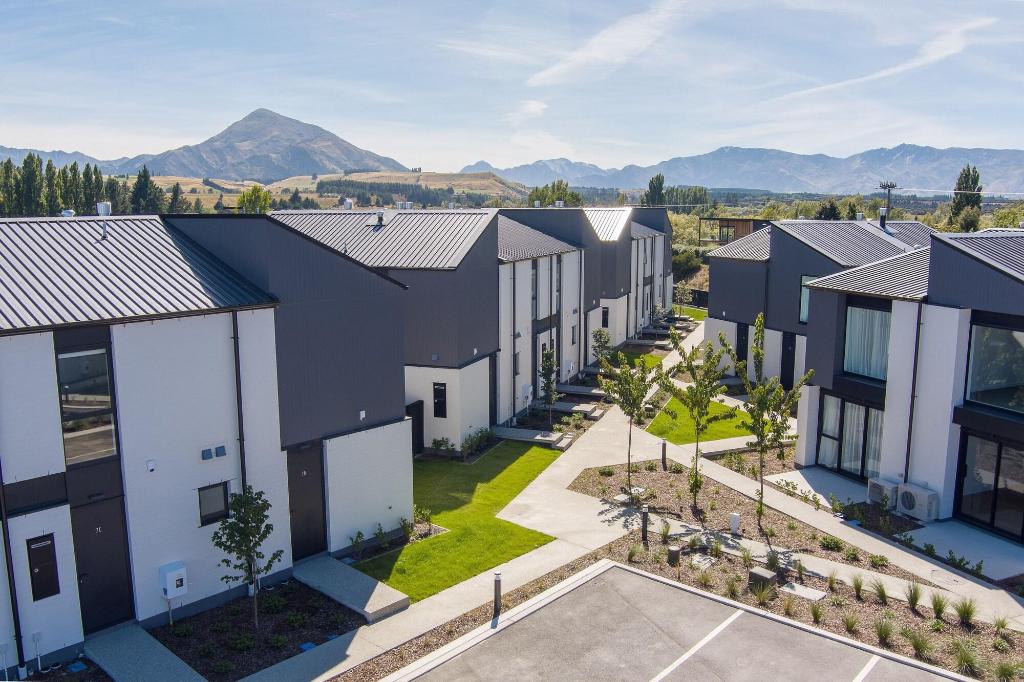 Alpine Junction Townhouse Apartments