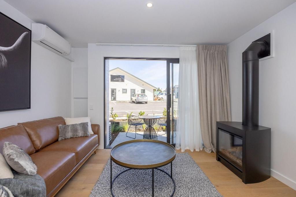Alpine Junction Townhouse Apartments