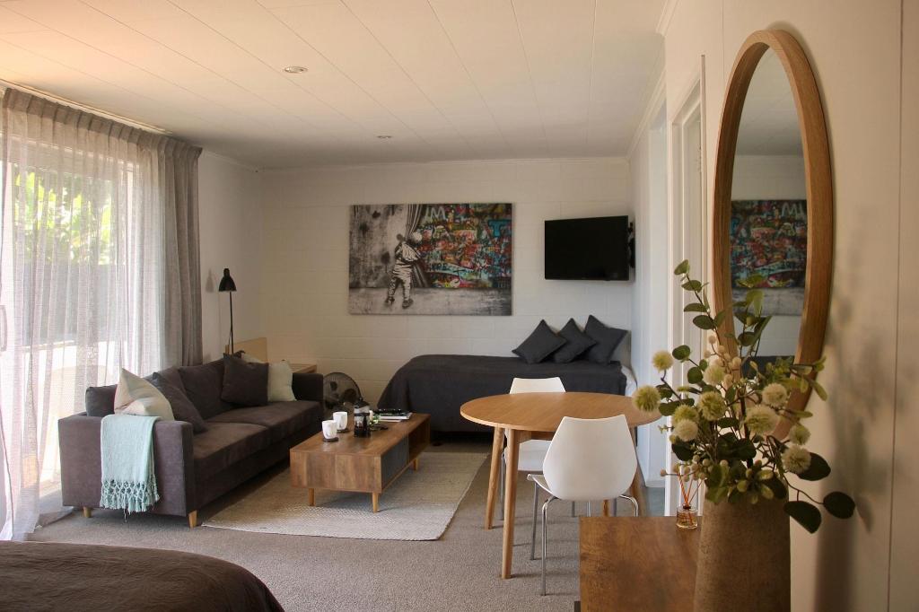 Oceans 88 Whitianga Coastal Accommodation Suites