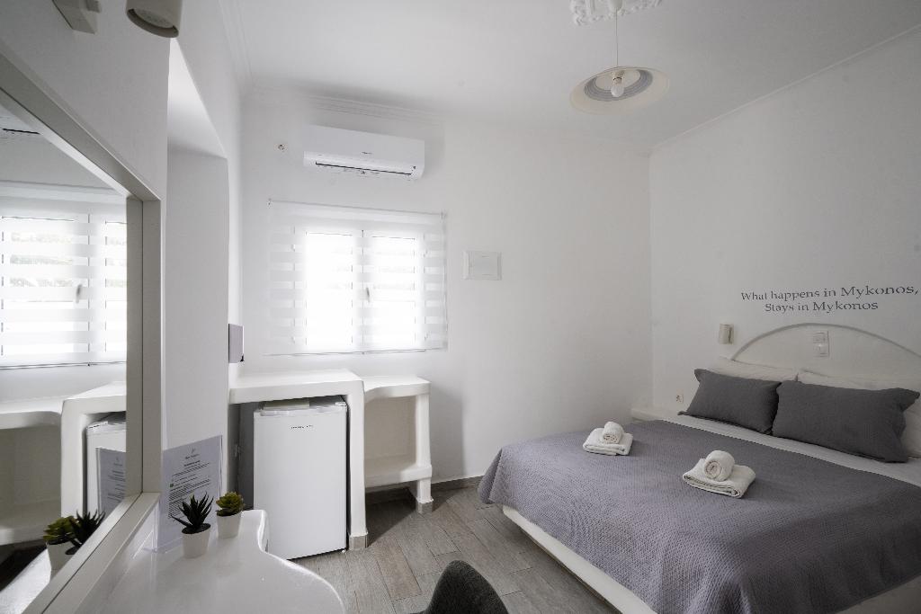 Zisis Pension