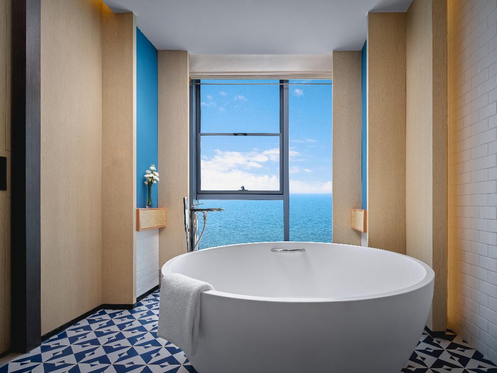 Indigo Yantai Golden Coast