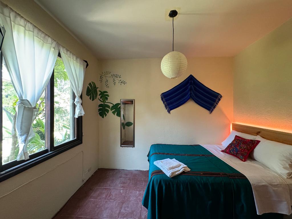Hotel Oasis Panajachel