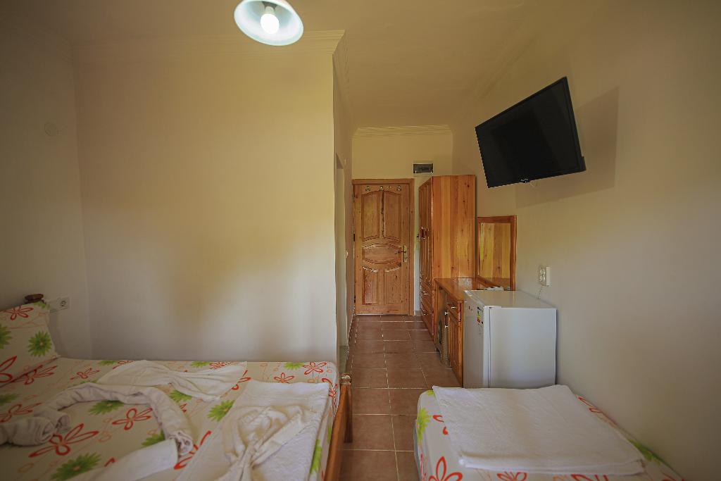 Yavuz Motel Adrasan