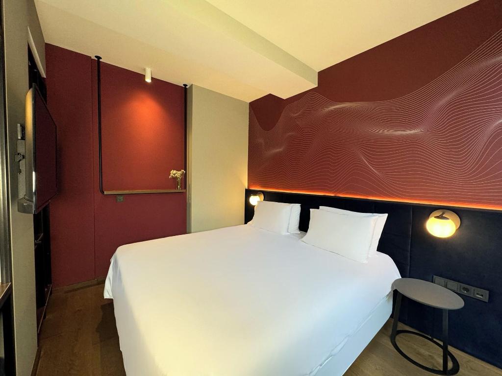 Tbilisi Edition - Design Hotel