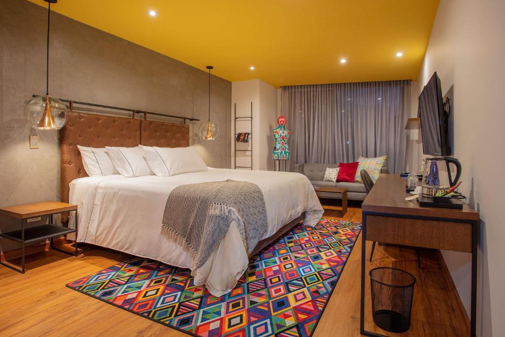Hotel V1501 Sas