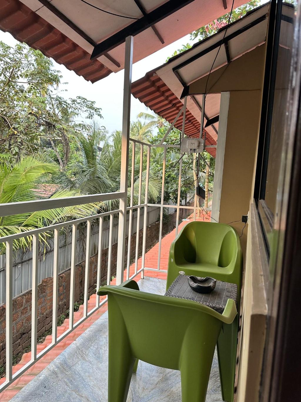 Cuba Morjim - Goa