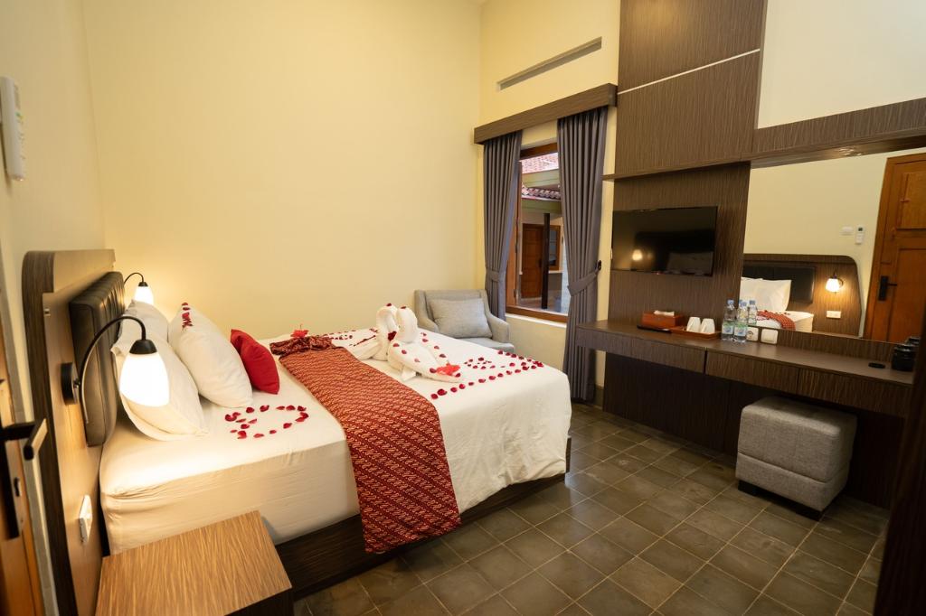 Taman Yuwono Hotel & Villa Malioboro