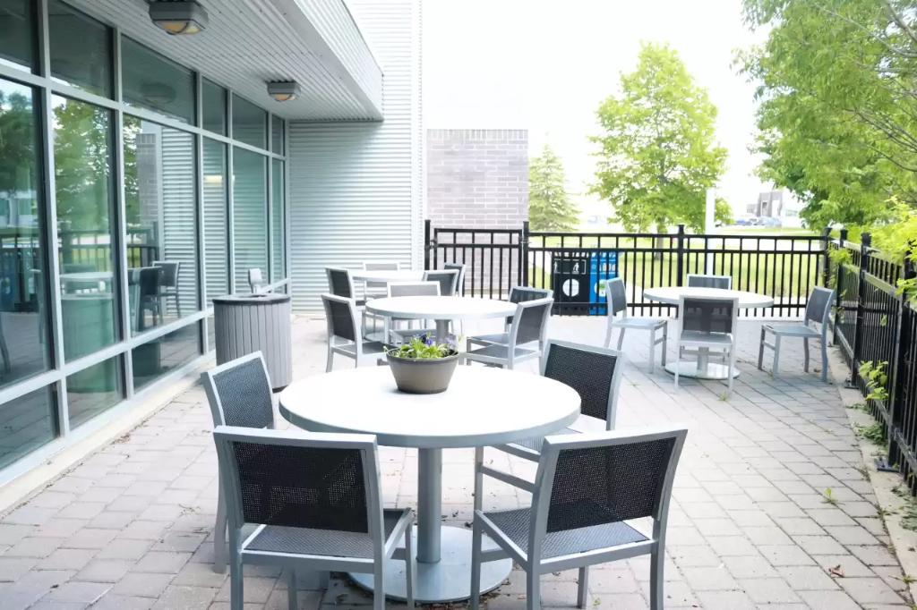 Barker Suites Southport