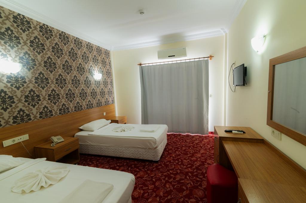 Grand Hotel Deri̇n
