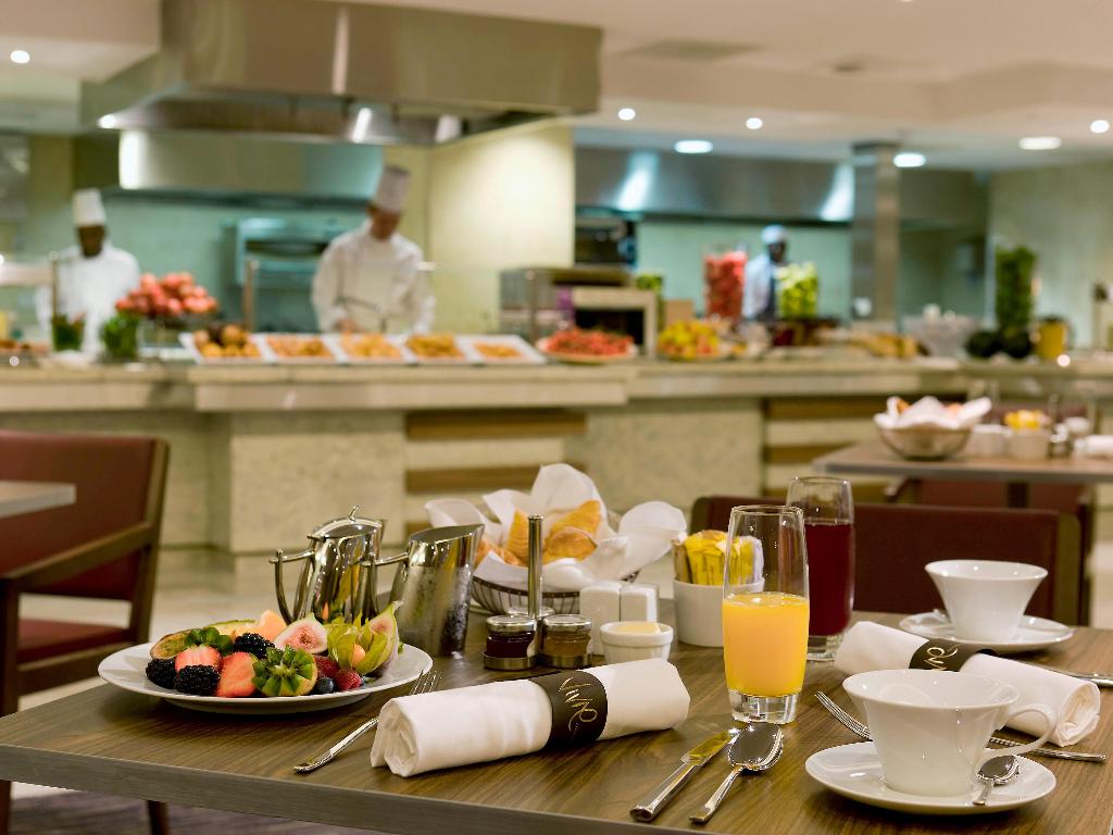 Imagem da galeria de Sofitel London Heathrow
