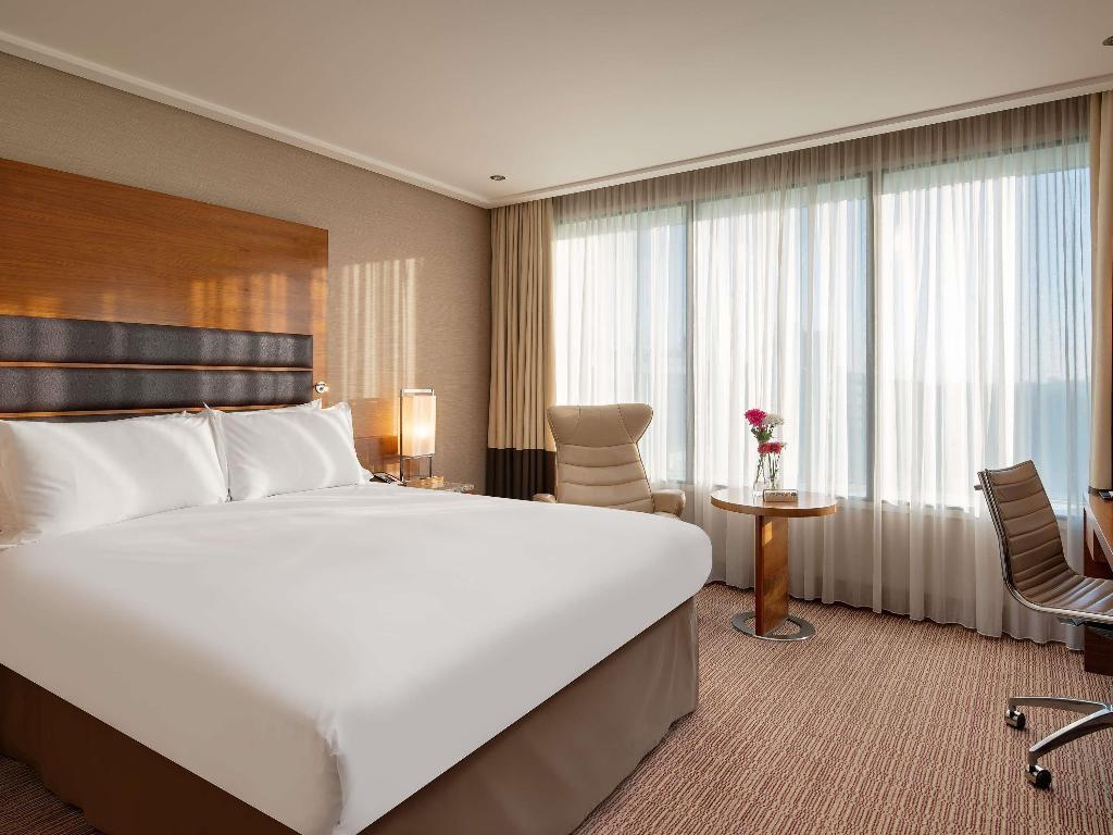 Imagem da galeria de Sofitel London Heathrow