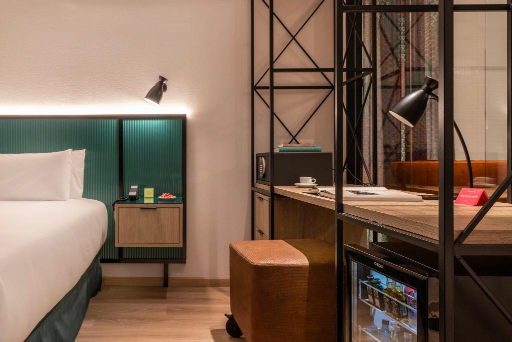 hotel-thumb